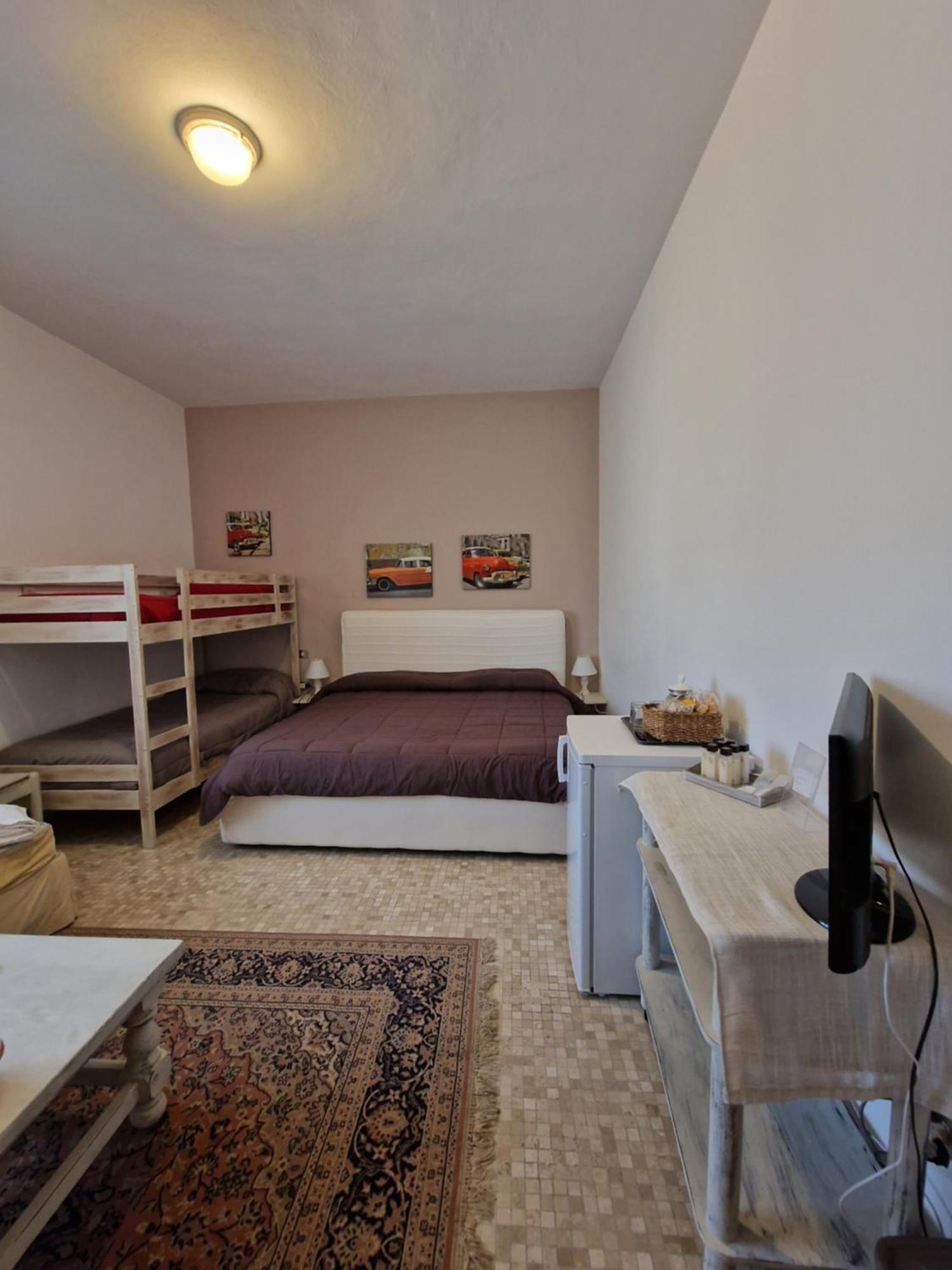 Camere Le Margherite Olbia Eksteriør bilde