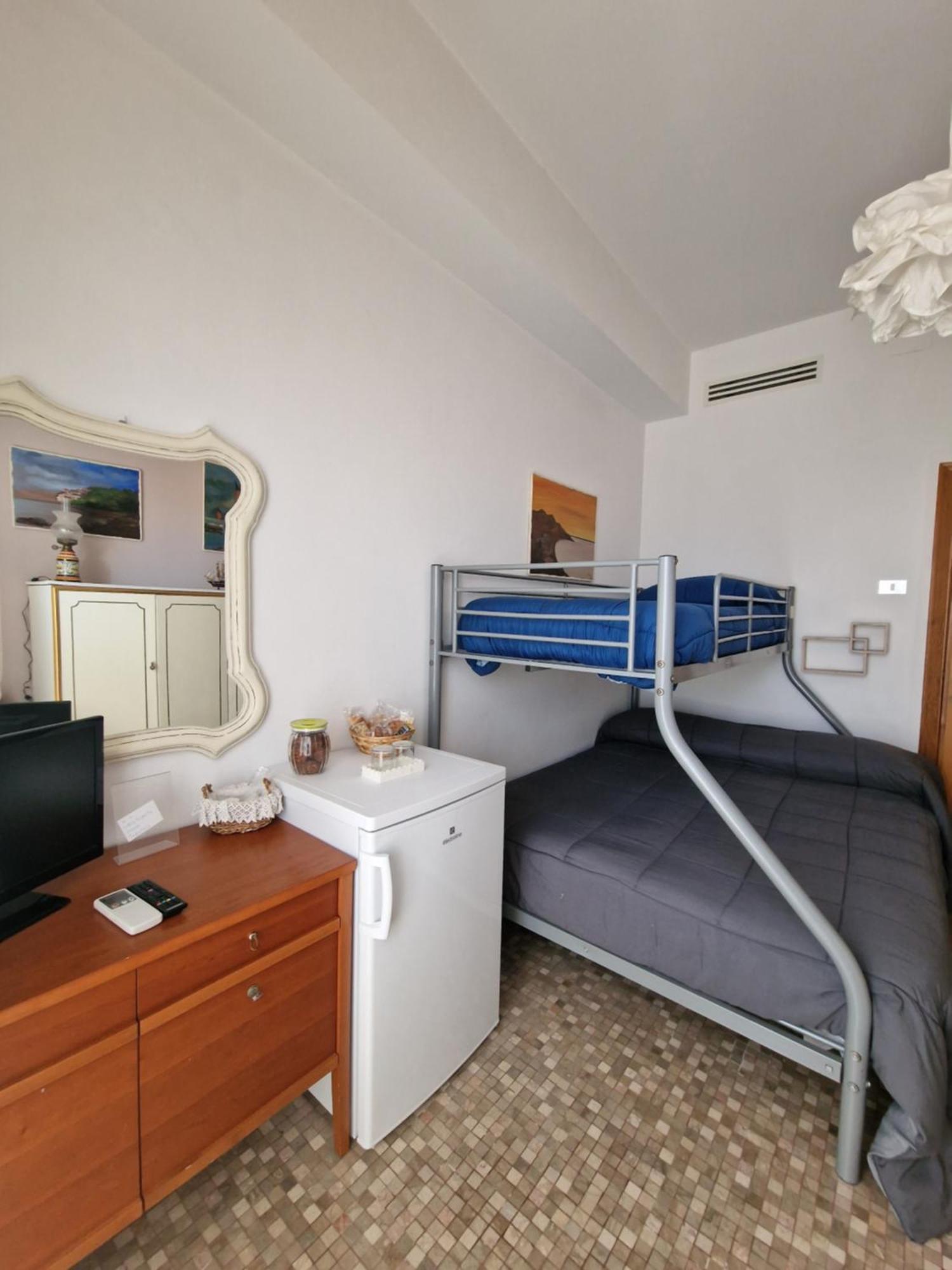 Camere Le Margherite Olbia Eksteriør bilde